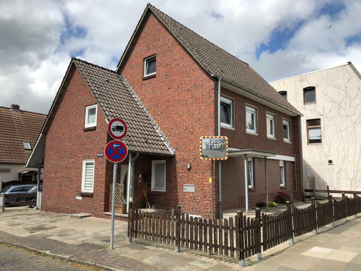 Ferienwohnung Bei Schwarzkopf Nordenham Exterior foto
